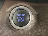 ドアの施錠・解錠、エンジン始動もスマートに。