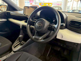 当店は国内10番目の自動車メーカー「光岡自動車」の直営店、ミツオカ車専門の「MITSUOKA東京ショールーム」です。新車だけではなく、厳選した高品質な中古車もご案内をしておりますので、お気軽にお問合せください。