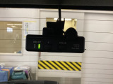 後方にもドライブレコーダーのカメラが付いています。前後両方でお車の周りを監視・記録いたします。
