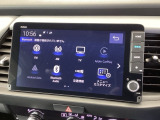 ナビ機能だけでなく、フルセグ、Bluetoothなどのオーディオ機能がついています!
