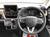 運転中も見やすいメーター。