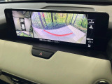 【360&deg;ビューモニター】専用のカメラにより、上から見下ろしたような視点で360度クルマの周囲を確認することができます☆死角部分も確認しやすく、狭い場所での切り返しや駐車もスムーズに行えます。
