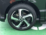 オシャレは足元から。アルミホイールはいてます。