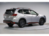 フォレスター 2.0 エックスブレイク 4WD 