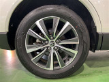純正アルミホイールで足元バッチリ