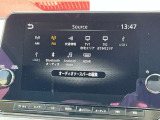 Bluetooth対応の日産純正ナビなのでスマホの音楽を車内で聴けるのでお出かけの時もお気に入りの曲を聴きながらノリノリドライビング♪
