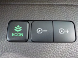 ★ECONスイッチ★ エコドライブを加速しよう!スイッチをONにすると、運転の仕方によるロスを抑え込み燃費をよくするようクルマが頑張ります(*^ー^*)燃費向上にチャレンジ♪