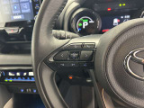 運転中、オーディオの操作をしてて、ハッとしたことはありませんか?ステアリングスイッチは、運転中でもハンドルでオーディオの操作が可能です。安全なドライブをサポートします。