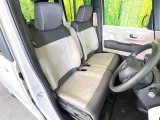 運転席シート廻りは使用感も少なく、良好な状態となっています。前オーナー様が丁寧に使っていたことがよくわかりますね。