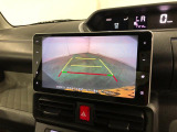 ナビ連動のバックカメラで後方確認がしやすく、初めての方でも扱いやすい一台です。