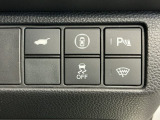 電動リアゲート、VSA、障害物センサー、Fガラス熱線スイッチ、万が一の時にあると心強いホンダセンシング-路外逸脱抑制機能・歩行者事故低減ステアリング・BSI・踏み間違い衝突軽減システム・CMBSです!