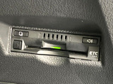 【ETC】高速道路の料金所をストレスなく通過!話題のスポットやサービスエリアに多い「スマートIC」利用時は必須のアイテムです。当店でセットアップを実施、ご納車当日からすぐにご利用いただけます!