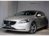 ボルボ V40