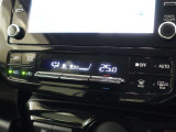 オートエアコンを装備しております!自動で調整してくれますので、車内も快適です☆