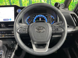 【純正革巻きステアリング】上質な革を使用することで、手にしっかり馴染みとても運転しやすいハンドルです♪
