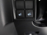 【シートヒーター】運転席と助手席をそれぞれ独立して操作できるため、座る人と室内温度にあわせた快適なシート温度が得られます♪