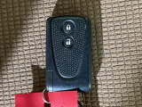 【スマートキー(エンジンスタートストップスイッチ)】スマートキー(電子キー)を持っていれば、スイッチを押すだけでエンジンをかけることができます!