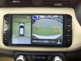 アラウンドビューモニター付きですので、車庫入れも楽々です。