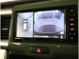 アラウンドビューモニターで車庫入れも楽々!!