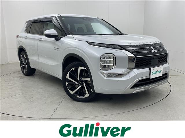 アウトランダー PHEV 2.4 P 4WD 本革シート