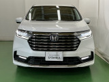 LEDヘッドライトを装備しています。LEDヘッドライトはとても明るく、雨の日や夜間走行も安全・安心です。オートライトコントロール付きで周囲の明るさに応じて自動で点灯・消灯します