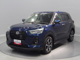 【人気SUV】ナビやパノラマモニターなど、運転をサポートする装備が充実しています。スタイリッシュな外観と、広い室内空間が魅力。毎日の街乗りから週末のアクティビティまで、幅広く活躍する一台です。