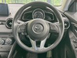 【純正革巻きステアリング】上質な革を使用することで、手にしっかり馴染みとても運転しやすいハンドルです♪