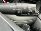 オートライトにパドルシフト!ステアリングのパドル操作によるシフトアップ/ダウンが出来るのでマニュアル車感覚のシフトチェンジが楽しめます。