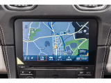 ポルシェ純正PCMナビ搭載です。
