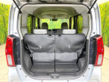 普段のお買い物や通勤、送迎等に十分な荷室スペースを確保しております。セカンドシートを倒すと、大きな荷物の積載も可能です♪