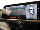 バックガイドモニターで、後方を確認しながら安心して駐車することができます。運転初心者も熟練者も必須の機能ですよ!