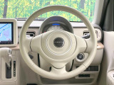 【純正革巻きステアリング】上質な革を使用することで、手にしっかり馴染みとても運転しやすいハンドルです♪