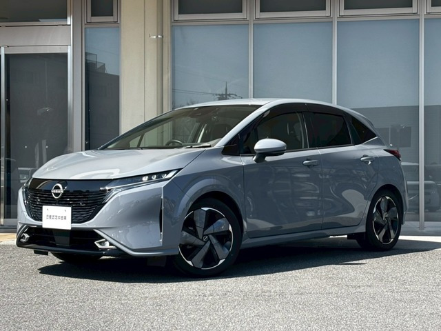 ノートオーラ 1.2 G FOUR レザーエディション 4WD 