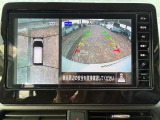 バック時に自車の真後ろの映像&上から見下ろした映像を映してくれますのでラクラク駐車が可能です(^_^)-☆