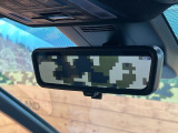 【デジタルインナーミラー】後席の大きな荷物や同乗者で後方が確認しづらい時でも安心!カメラが撮影した車両後方の映像をルームミラー内に表示。クリアな視界で状況の確認が可能です!
