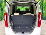 普段のお買い物や通勤、送迎等に十分な荷室スペースを確保しております。セカンドシートを倒すと、大きな荷物の積載も可能です♪