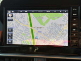 多機能ナビゲーションがあなたをしっかり目的地までサポートします。スマホのナビとは自車位置精度が違います。純正ナビなら保証も対象で安心です。