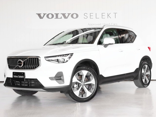 XC40 ウルトラ B4 AWD 4WD 