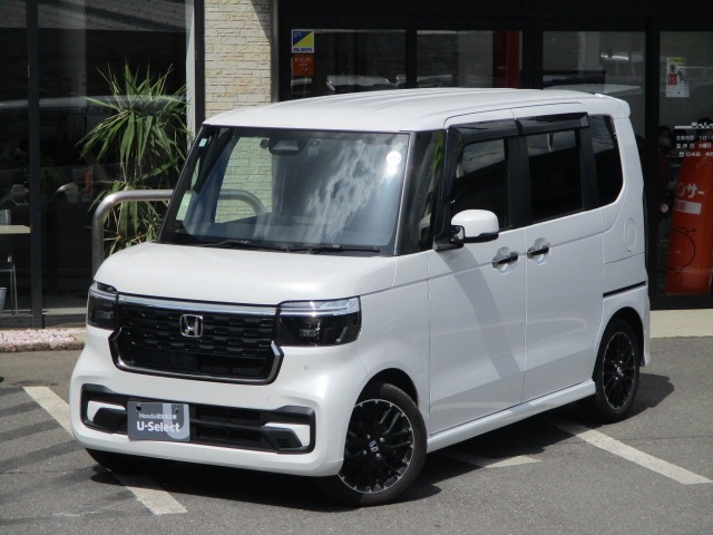 N-BOXカスタム コーディネートスタイル モノトーン 