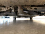下廻りの状態です(車両後方から)