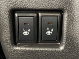フロント両席にはシートヒーターが付いています!寒い日に便利な装備ですね。