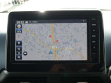 お出かけ際に役に立つ、純正メモリーナビ付き。フルセグTV・Bluethooth・アラウンドビューモニター等、機能も充実しています。