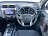 ランドクルーザープラド 2.8 TX ディーゼル 4WD 4WD サンルーフ