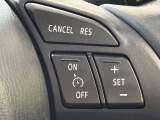 【クルーズコントロール】高速道路もラクラク走行。アクセルを離しても一定速度で走行ができ、長距離運転時の負担を軽減!加速・減速も簡単なスイッチ操作で調整できます。