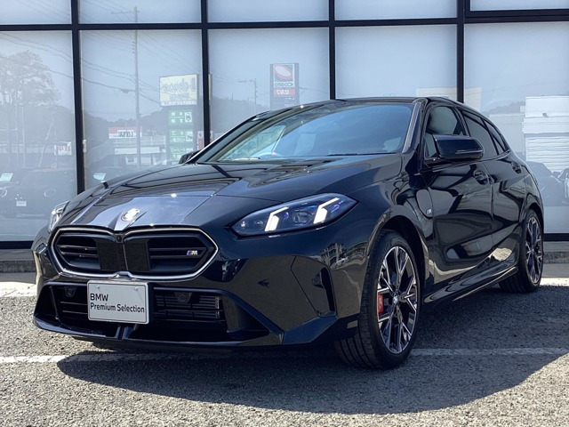 1シリーズM135 xドライブ 4WD