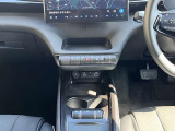 認定中古車ならではの正規ディーラーによる手厚い保証制度つき!しかもバッテリーについては新車時より8年保証!