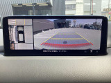 360度ビューモニター 4つのカメラで前後左右、俯瞰映像を表示、ドライバーからは見えない領域の危険認知をサポートするシステム搭載!