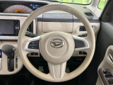 ステアリングも使用感が少なく、きれいな状態となっております♪