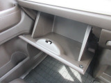 収納スペースもたくさんあるので車内の整理整頓もバッチリです!!