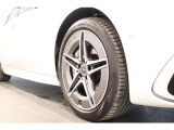 お気軽にお問い合わせください。Tel:075-325-0440 Mobile:070-2313-8676  中古車担当:時女まで